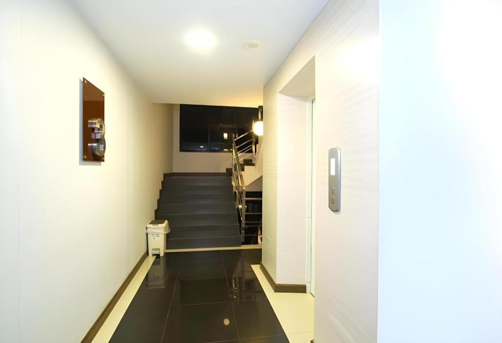 Udtel Boutique Hotel Udonthani Exterior photo